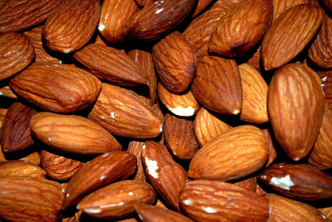 Why soaked almonds are good for you