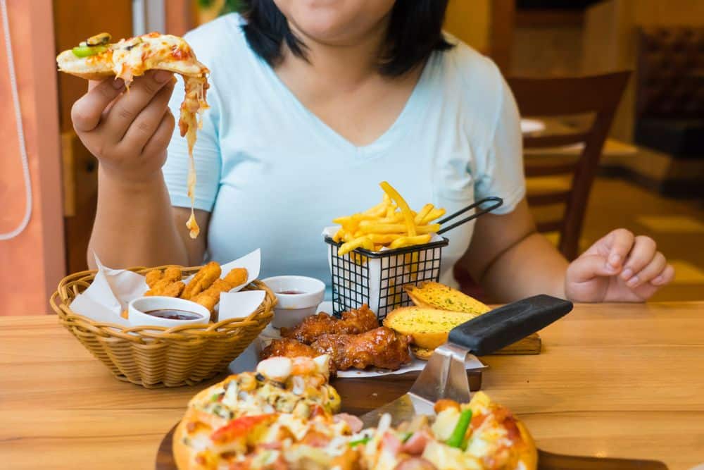 Mixed signals to brain cause overeating