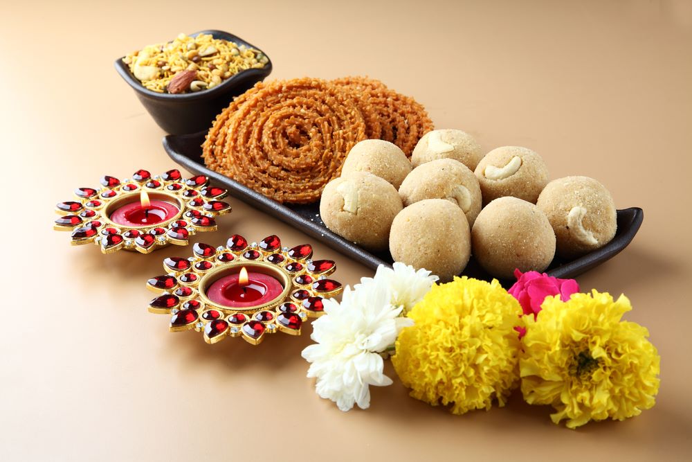 10 Ways To Cut Down Calories during Diwali