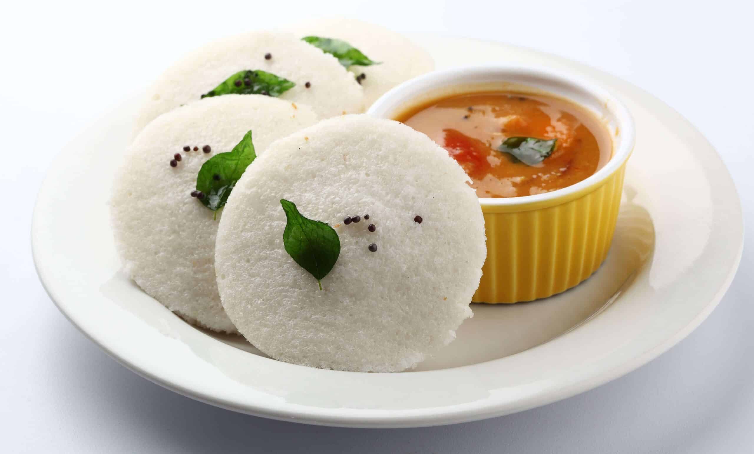 Healthy Idli Recipe – Instant oats idli with carrot mix