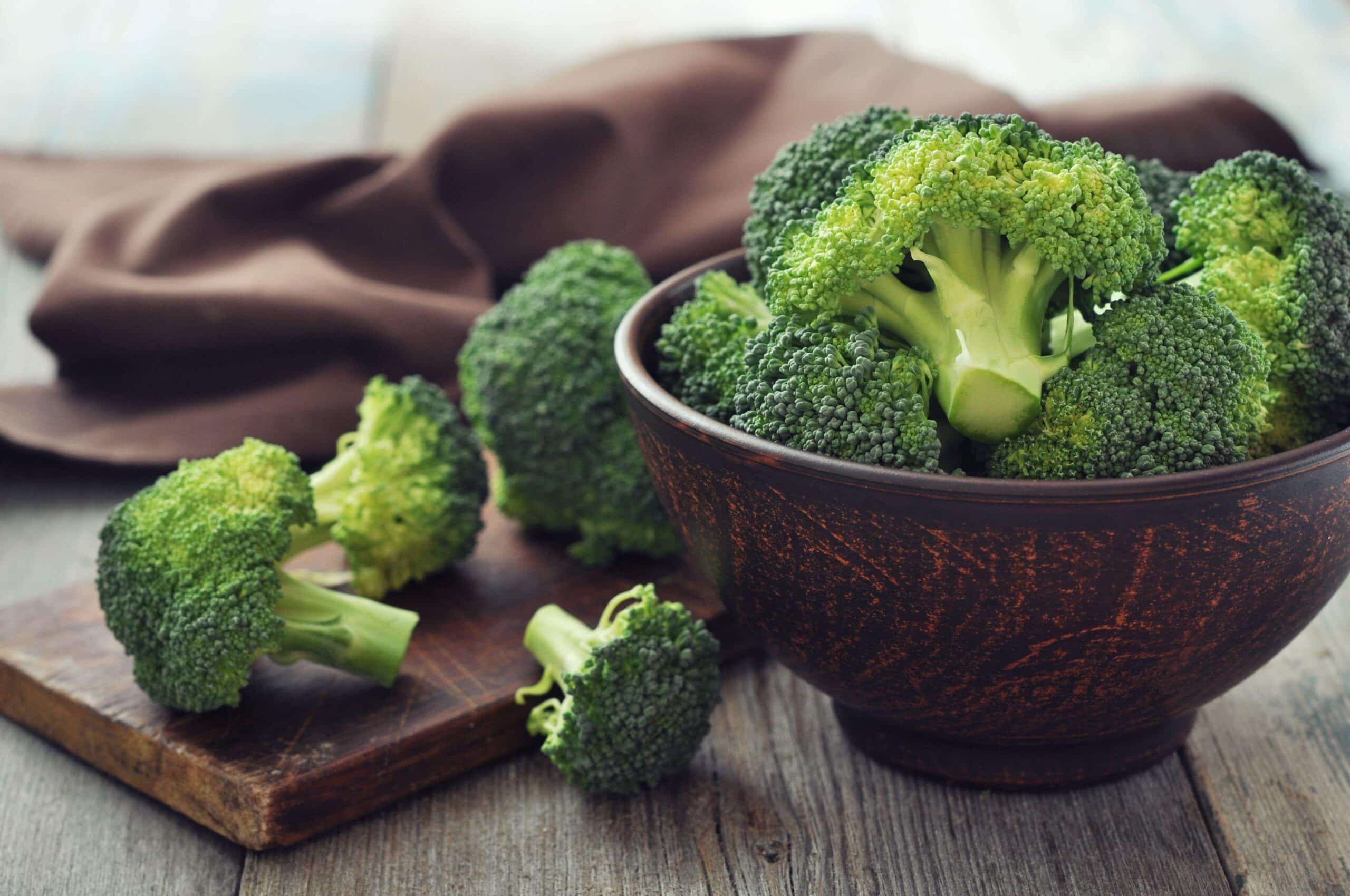 Broccoli - Health Benefits, Nutrition, Side Effects and Recipes - Blog -  HealthifyMe