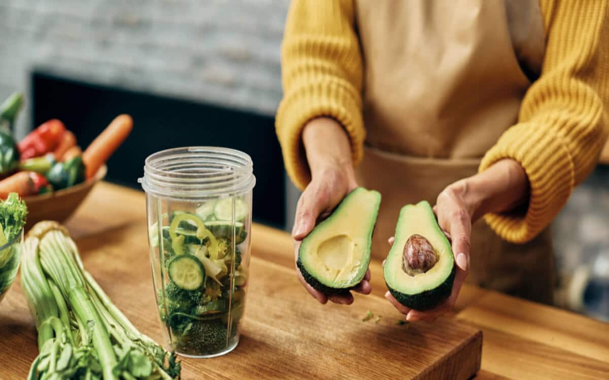 Avocado Fruit – Health Benefits and Healthy Recipes