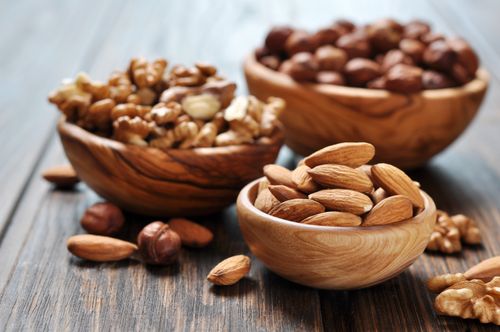 Almonds and walnuts help reduce cholesterol