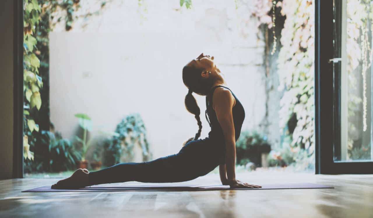 9 Exercices De Yoga Pour Vous Aider à Perdre Du Poids Rapidement