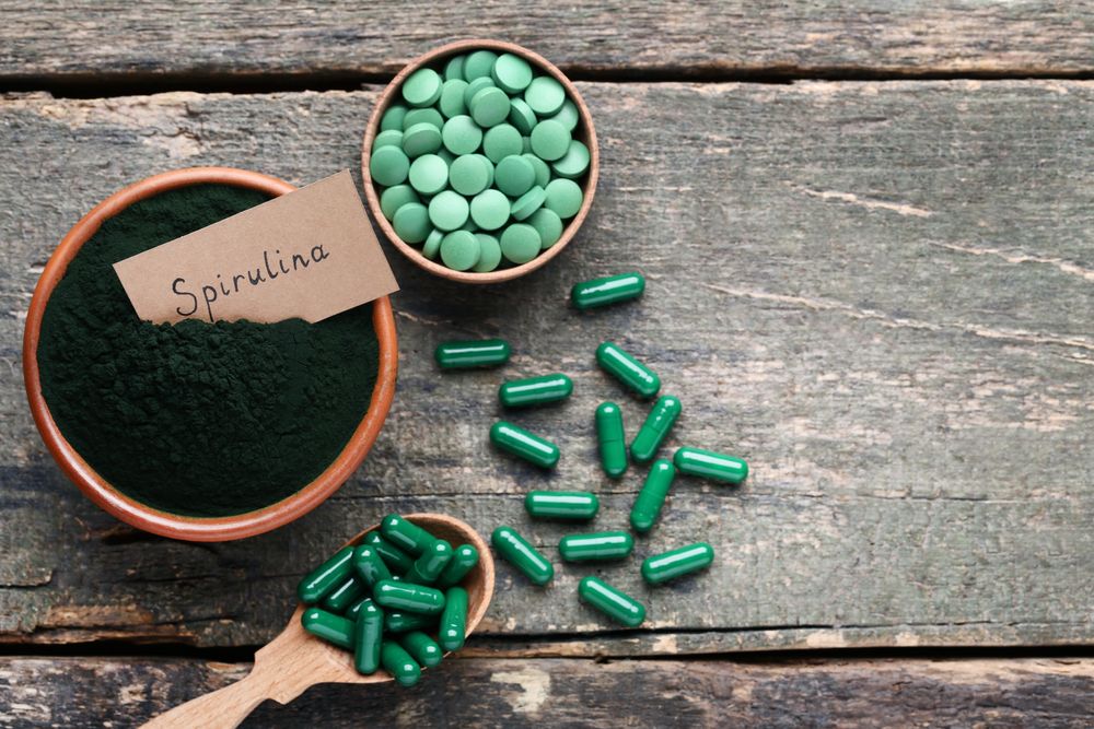 Spirulina Nutritional facts, Health Benefits, Types, and Side Effects