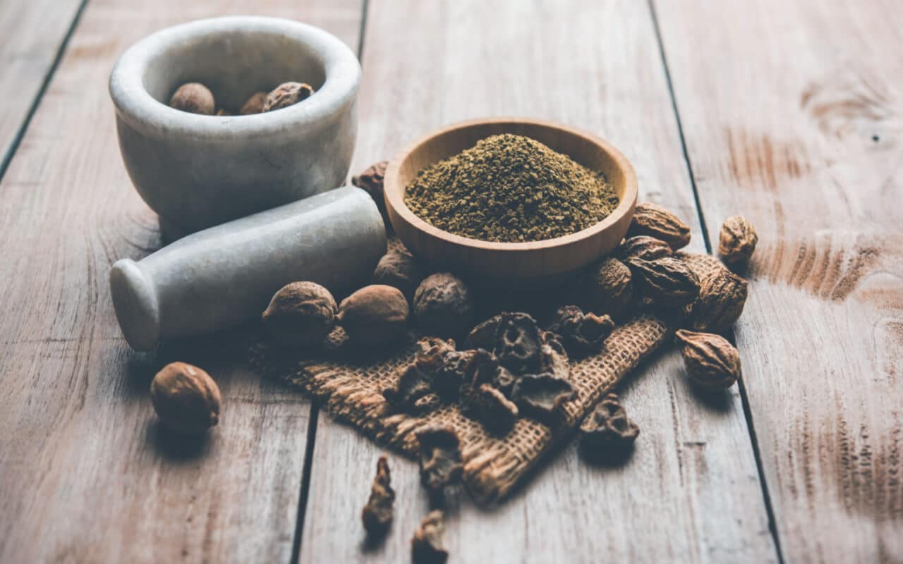 Triphala – privalumai, mitybos faktai ir receptai