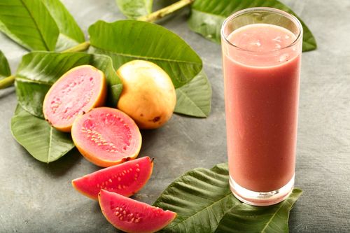 Guava yoghurt smoothie