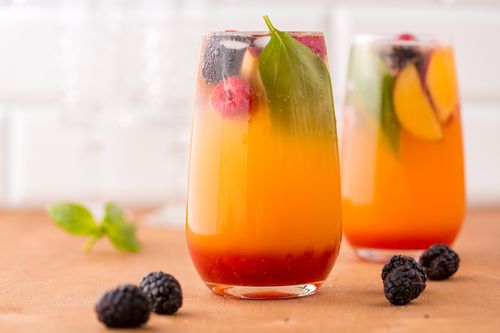 Very blackberry peach lemonade