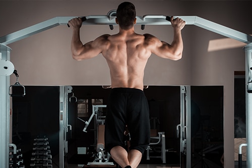 Close Grip Pull-Ups: