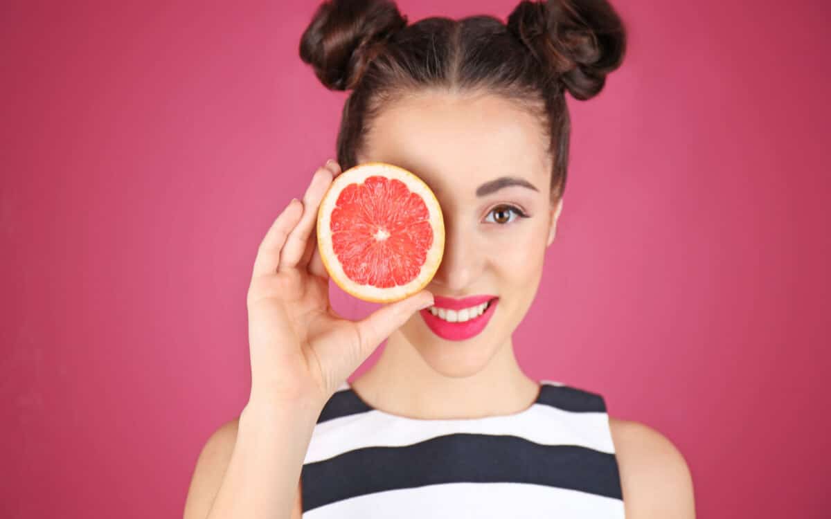 Pink grapefruit extract: origin, benefits and uses.