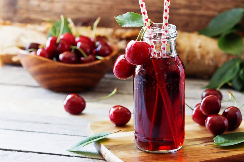 Benefits of cherries- HealthifyMe