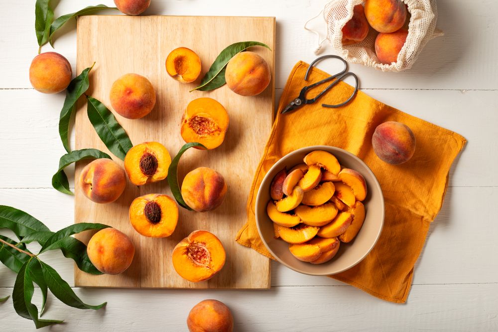 Peach: Health Benefits, Nutritional Value, and Some Healthy Recipes