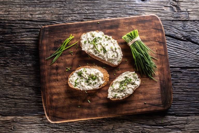 Chives Nutritional Value, Health Benefits & Side Effects HealthifyMe