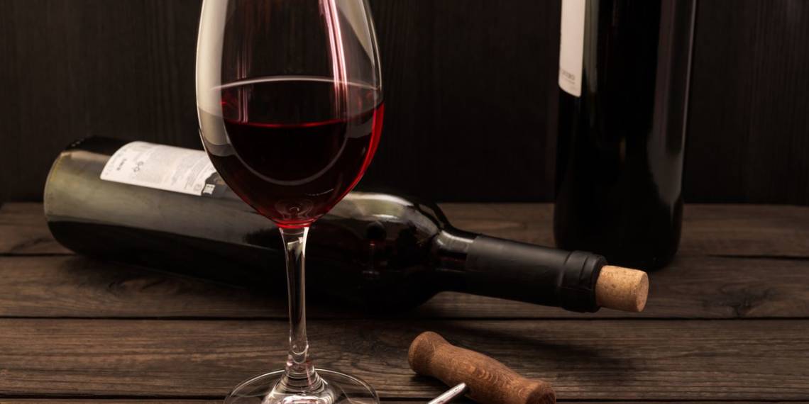 Red Wine Types, Benefits, Recipes And Side Effects HealthifyMe