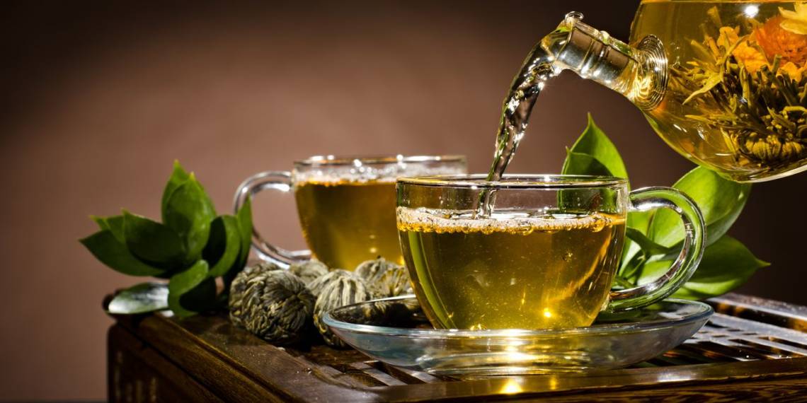 Side Effects of Excess Green Tea Consumption HealthifyMe