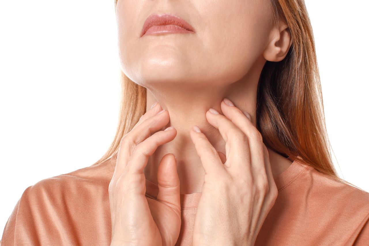 A Complete Guide of Thyroid in Women - HealthifyMe