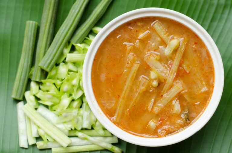 Drumsticks Nutrition, Health Benefits, Uses HealthifyMe