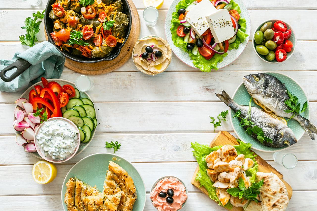 Viduržemio jūros dietos vakarienės idėjos cholesterolio kiekiui reguliuoti – HealthifyMe
