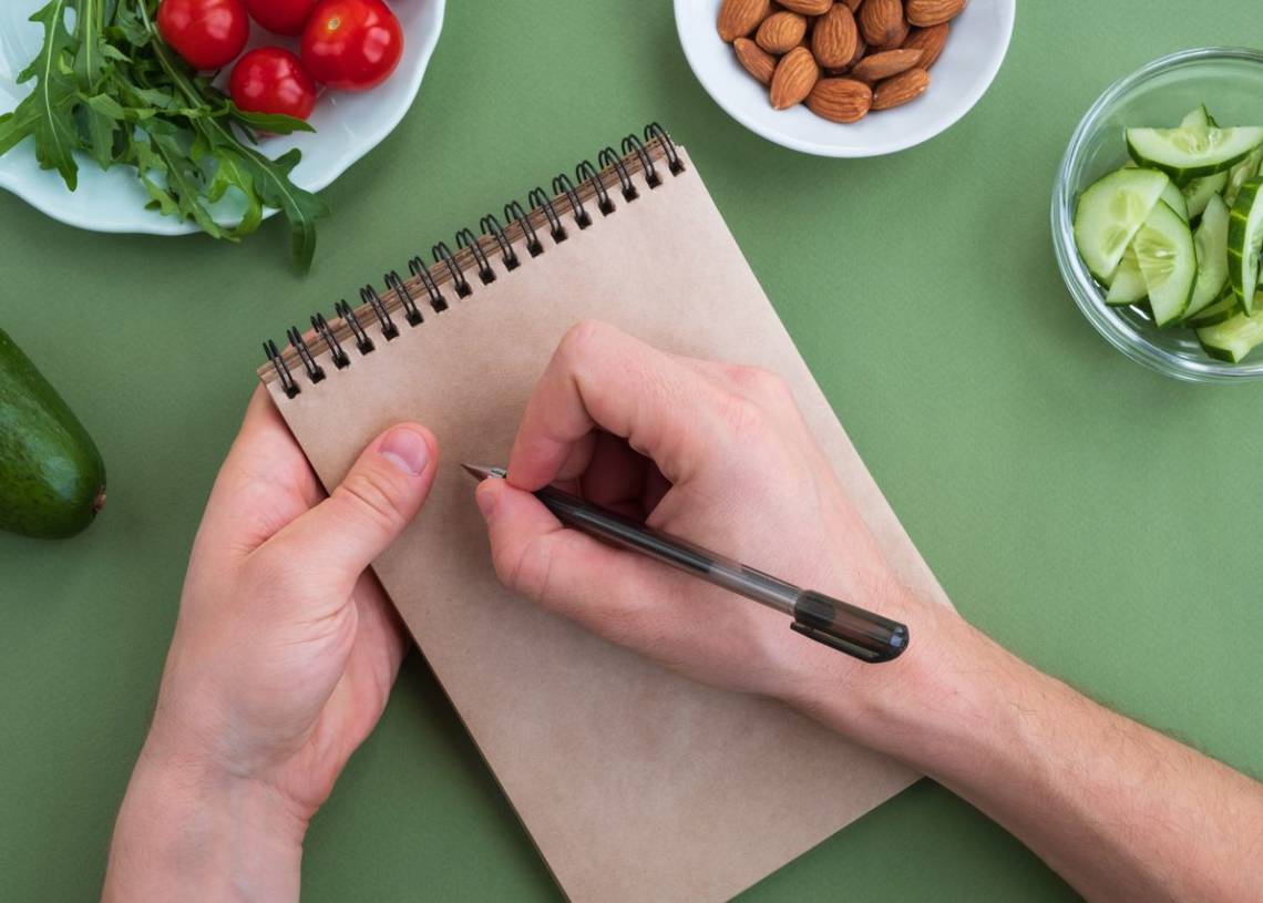 5 Smoothie Recipes for Weight Loss - HealthifyMe