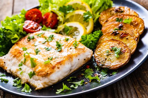 Baked fish with veggies