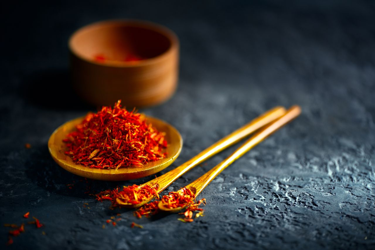 Benefits of Adding Saffron to Food- HealthifyMe