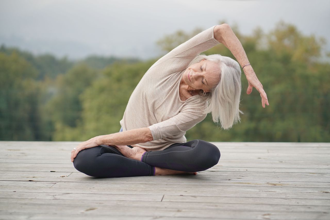 Yoga for Rheumatoid Arthritis: The Best Poses for Pain Relief- HealthifyMe