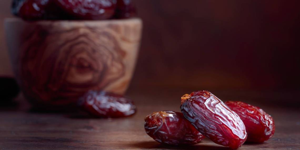 Do Dates Increase Blood Sugar? Blog HealthifyMe