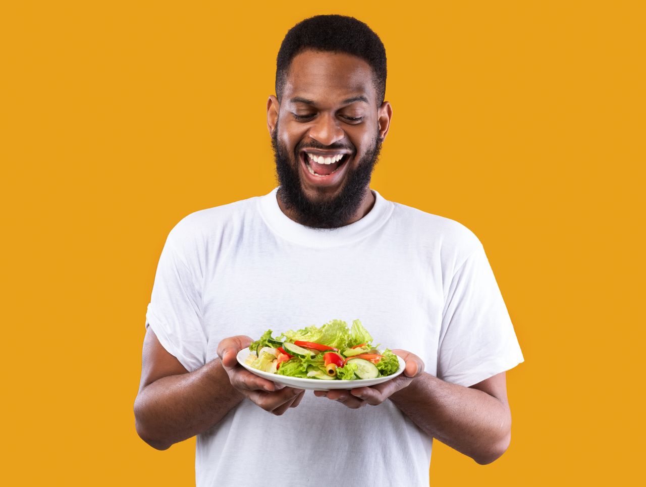 Understanding the Daily Requirements of Calories for Men- HealthifyMe