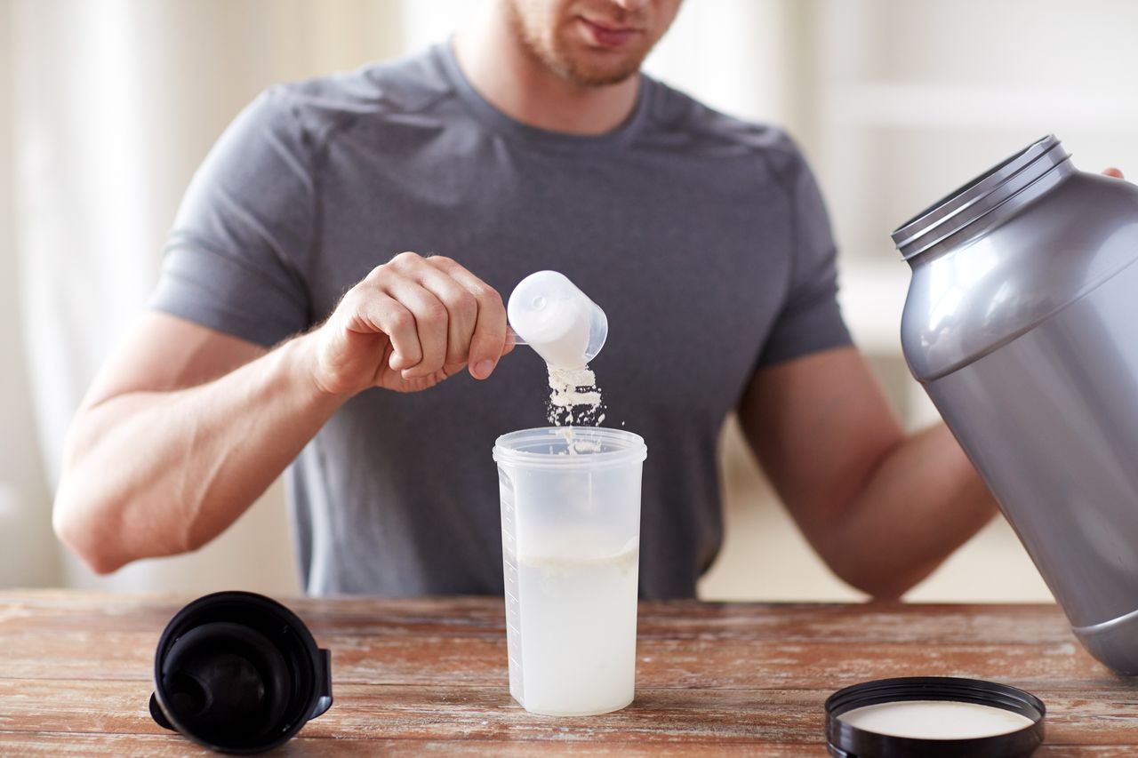A Guide to Choosing and Preparing the Best Protein Shake- HealthifyMe