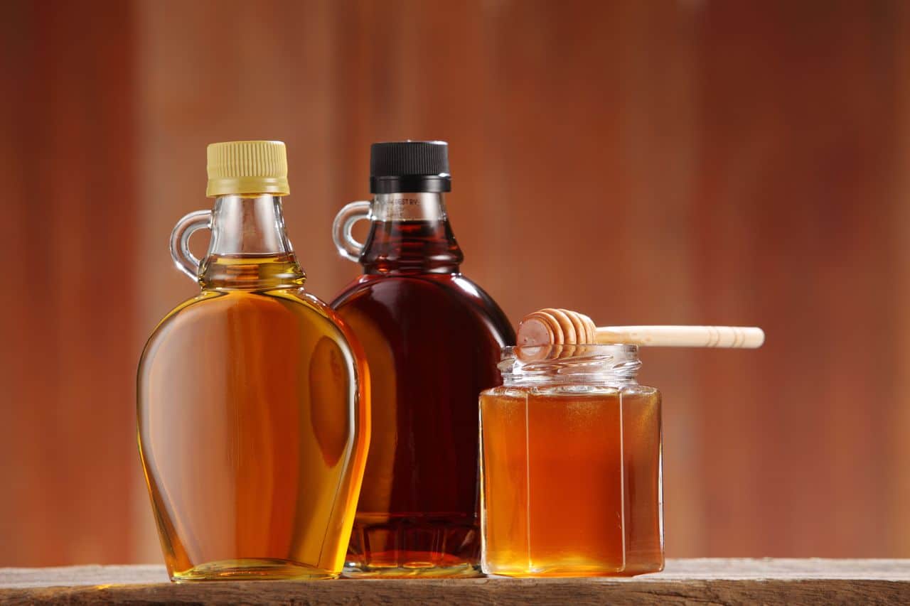 Maple Syrup and Honey: A Comparison - HealthifyMe