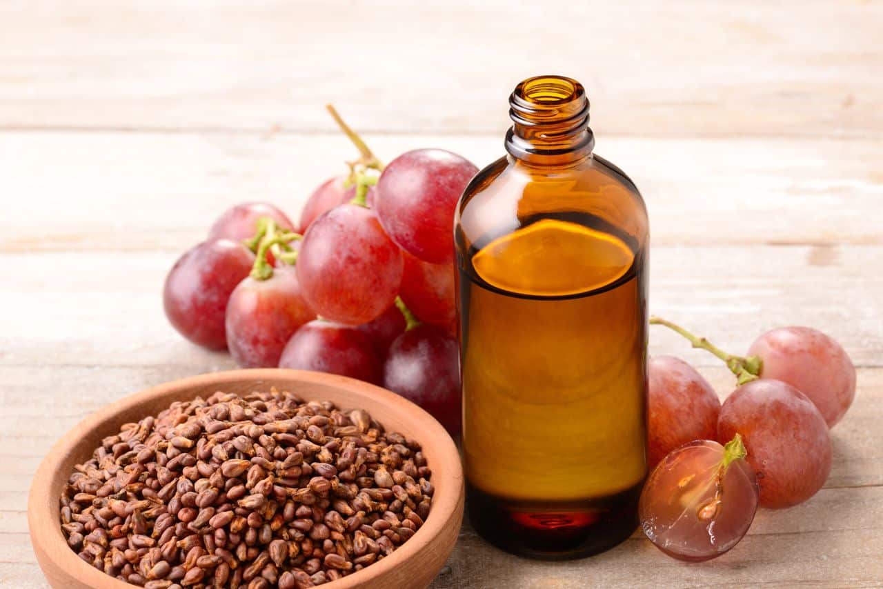 Grapeseed Oil: Oil From the Wine Industry- HealthifyMe