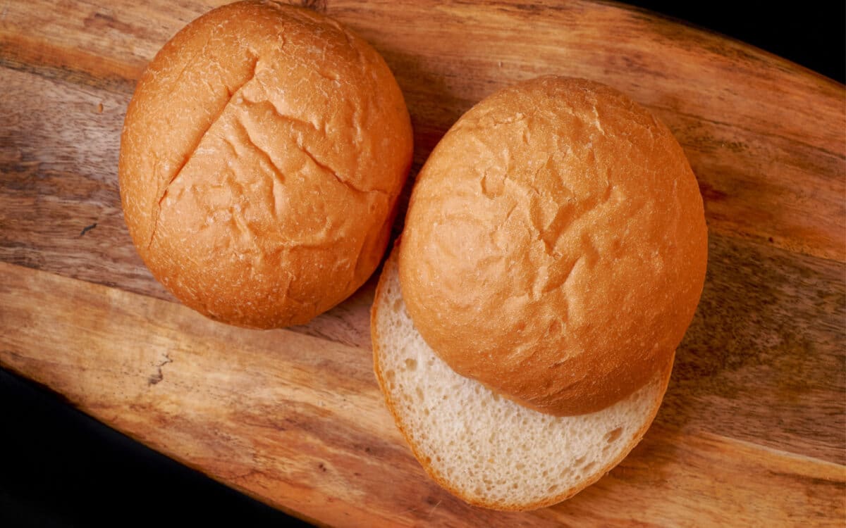 Bun : Nutritional Facts, Health Benefits and Side Effects- HealthifyMe