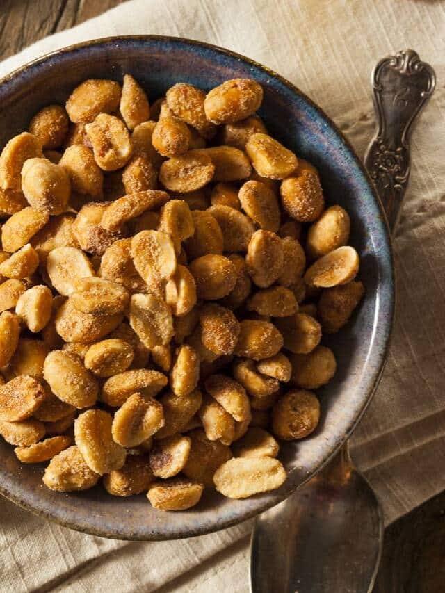 Benefits of Eating Peanuts