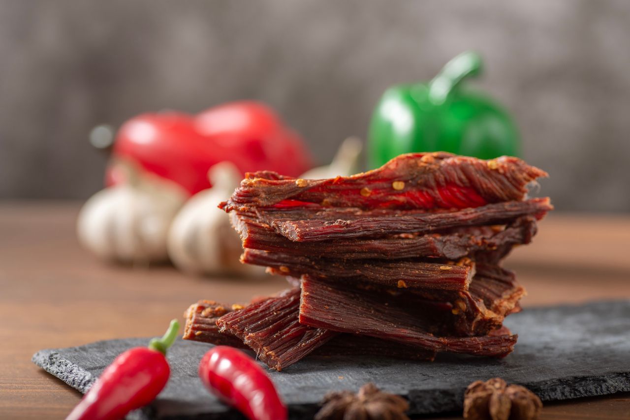 Is Beef Jerky A Healthy Snack? Let’s Find Out - HealthifyMe