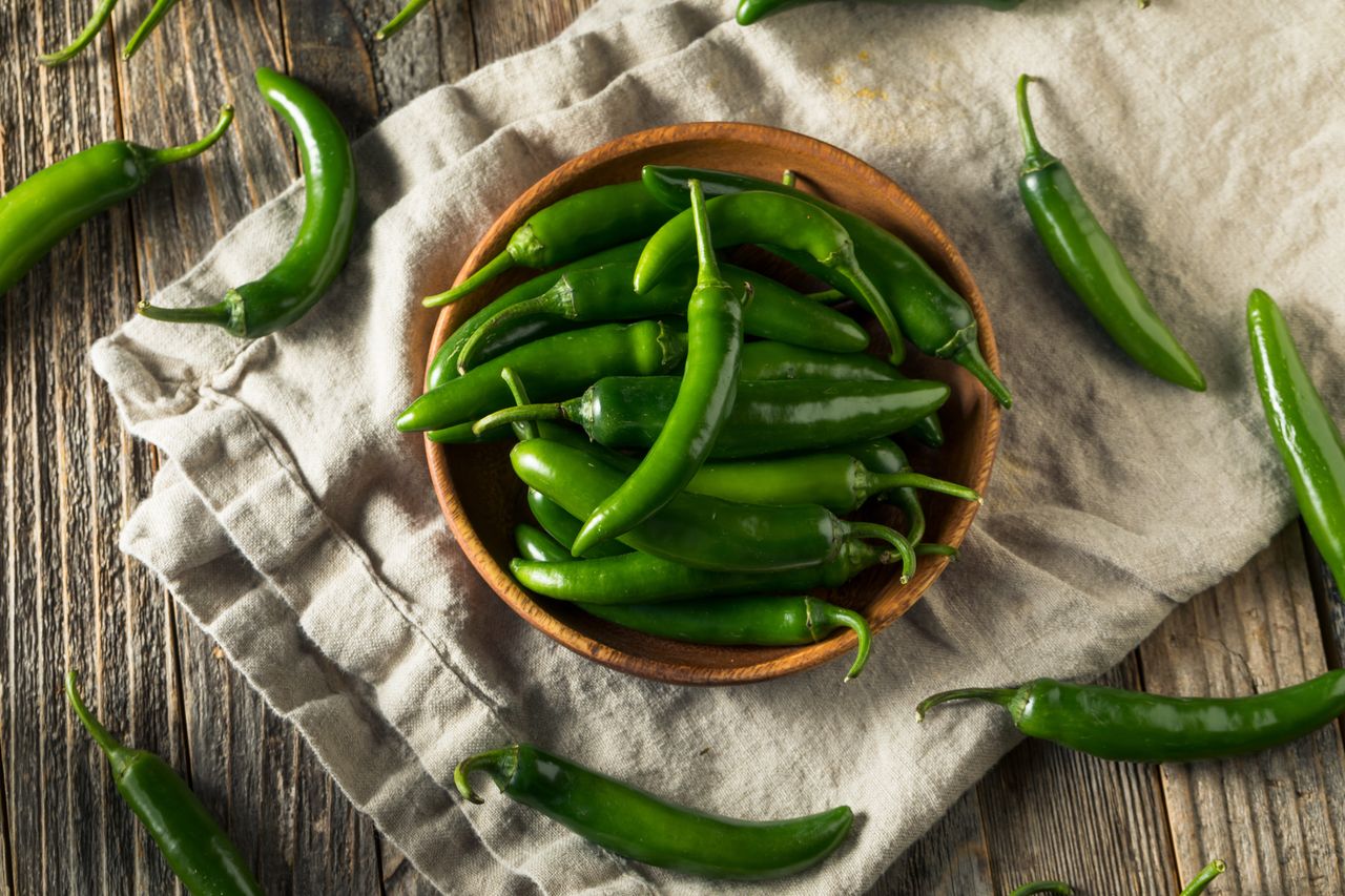 Serrano Peppers: Everything You Need to Know- HealthifyMe