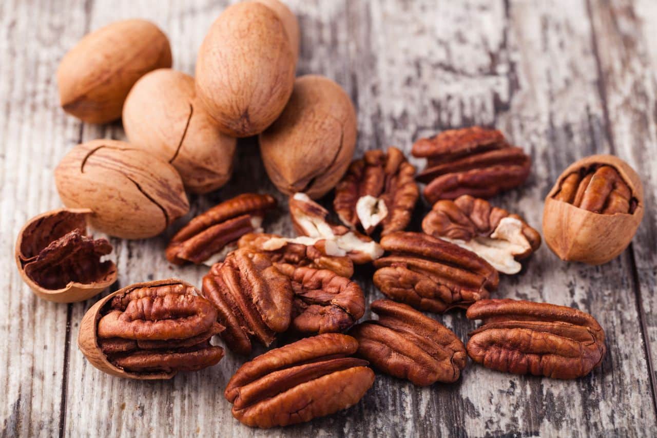 Pecan - A Nutty Can Full of Nutrients - HealthifyMe