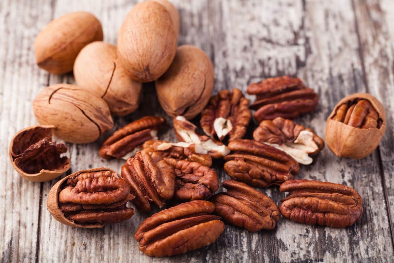 Pecan: A Nutty Can Full of Nutrients- HealthifyMe