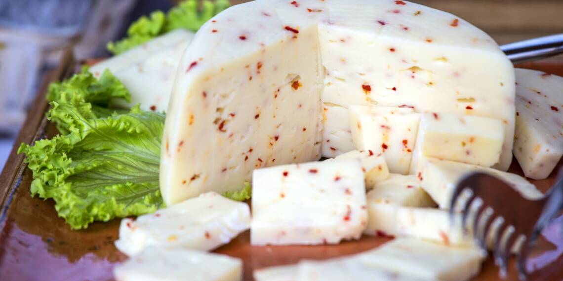 Facts, Nutrition and Health Benefits of Pepper Jack Cheese HealthifyMe
