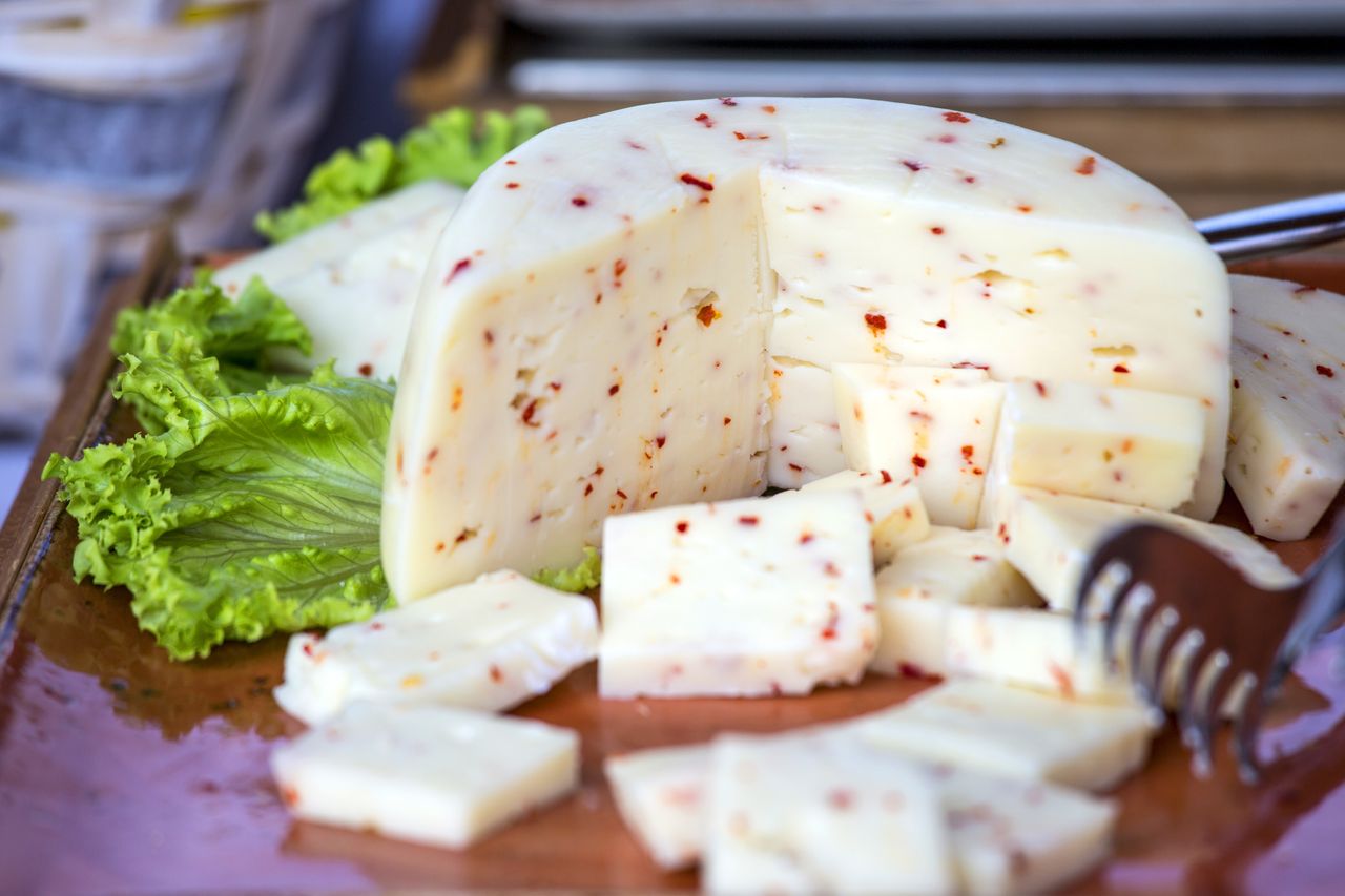 Facts, Nutrition, and Health Benefits of Pepper Jack Cheese- HealthifyMe