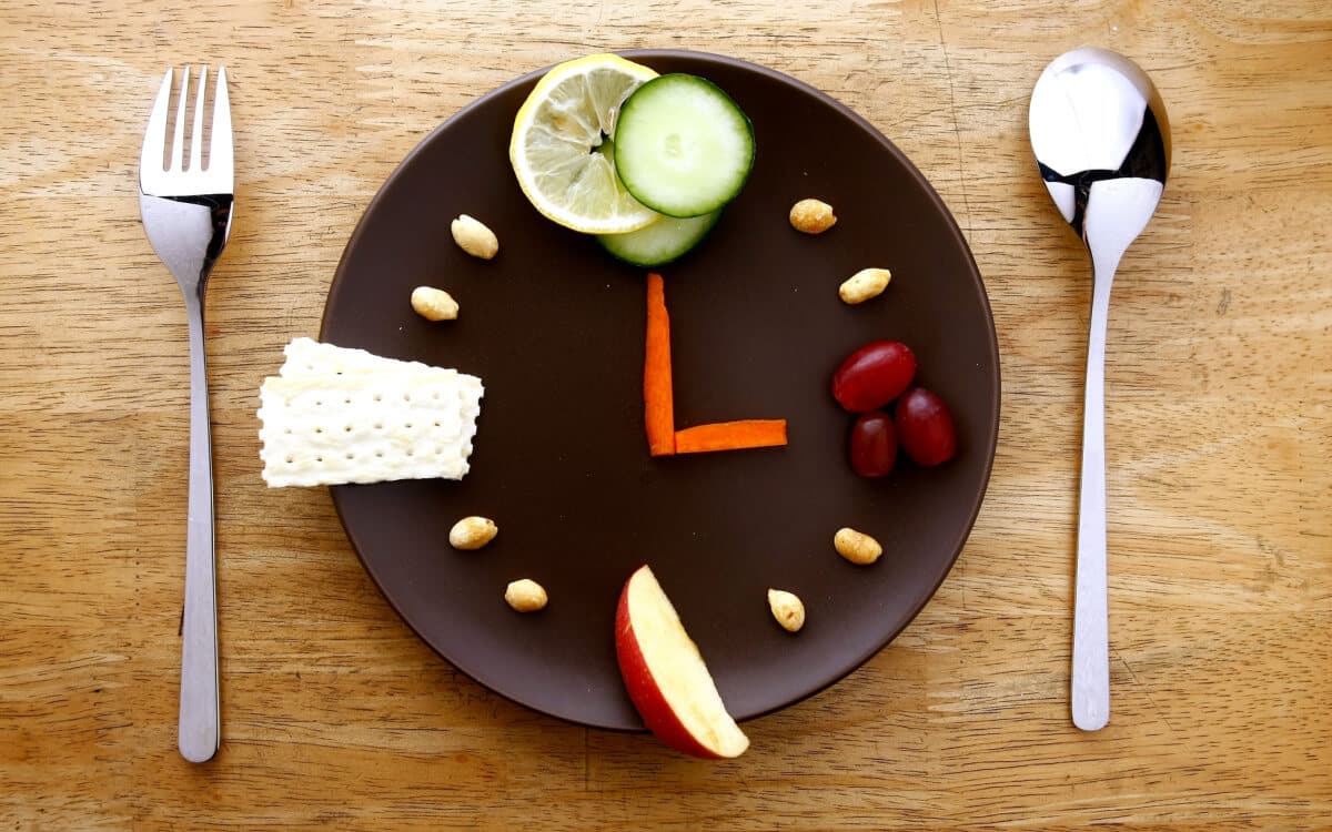 Diabetes Friendly Lunch Ideas For You - HealthifyMe Blog