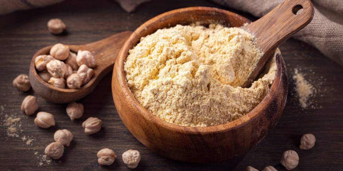 Chickpea Flour A Nutritional Guide HealthifyMe