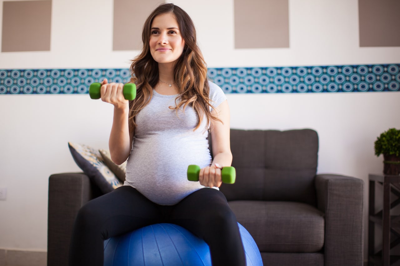 A Basic Guide on The Best Exercises For Pregnancy- HealthifyMe