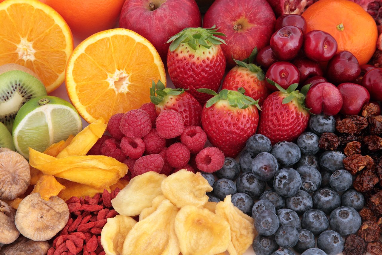 17 High-Fibre Fruits to Up Your Daily Fibre Intake- HealthifyMe