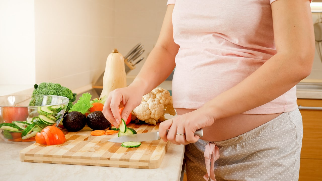 Gestational Diabetes Diet: Foods to Eat and Avoid- HealthifyMe