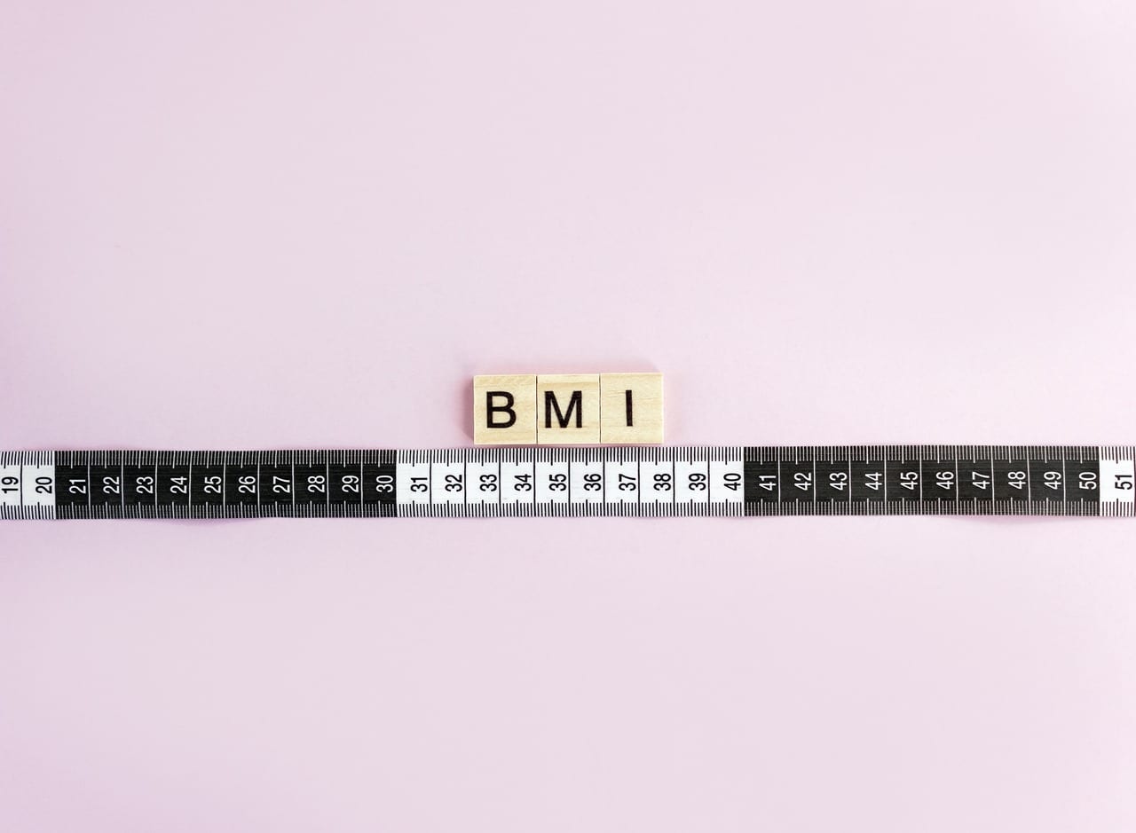 How Much Should I Weigh: Charts by Height, Age, and Gender