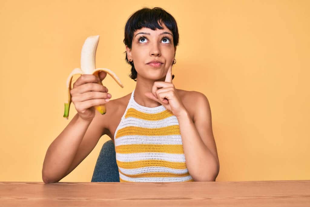 Do Bananas Affect Cholesterol Levels? Let's Find Out HealthifyMe