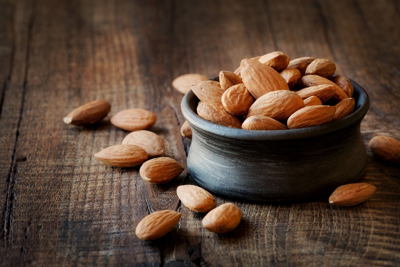 Is Almonds Good for Cholesterol? Finding the Answer- HealthifyMe