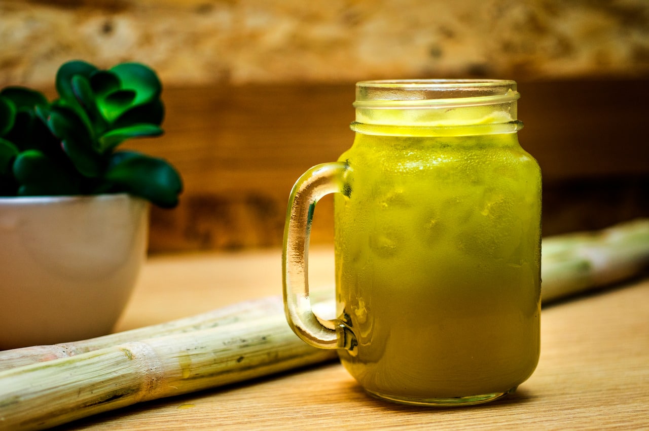 Is Sugarcane Juice Good for Weight Loss?- HealthifyMe