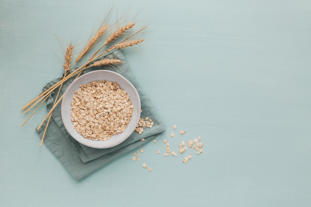 Oats For Cholesterol: Here's All You Must Know- HealthifyMe