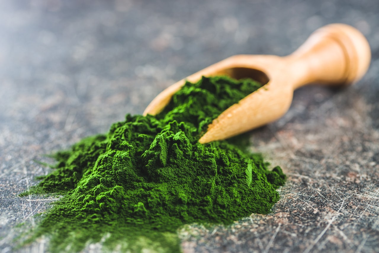 Chlorella: A Comprehensive Guide to the Green Superfood- HealthifyMe